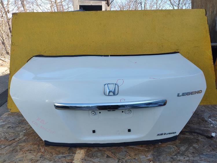 Крышка багажника Хонда Легенд в Комсомольске-на-Амуре 50805
